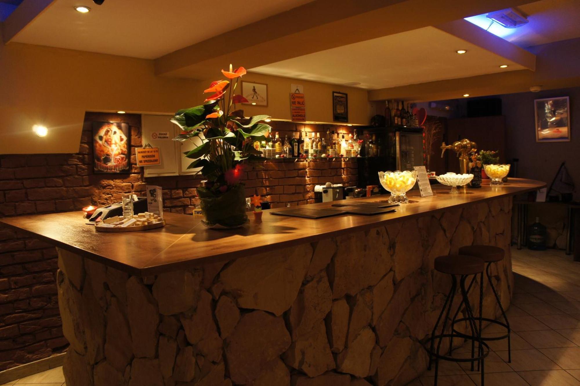 Nu Hotel Łódź Esterno foto